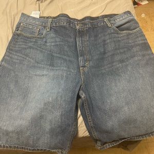 2 pairs of Levi 569 denim shorts
